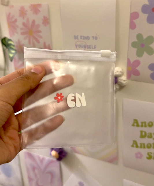 Frosted Jewelry Pouch (White Head) - Multicolour Print